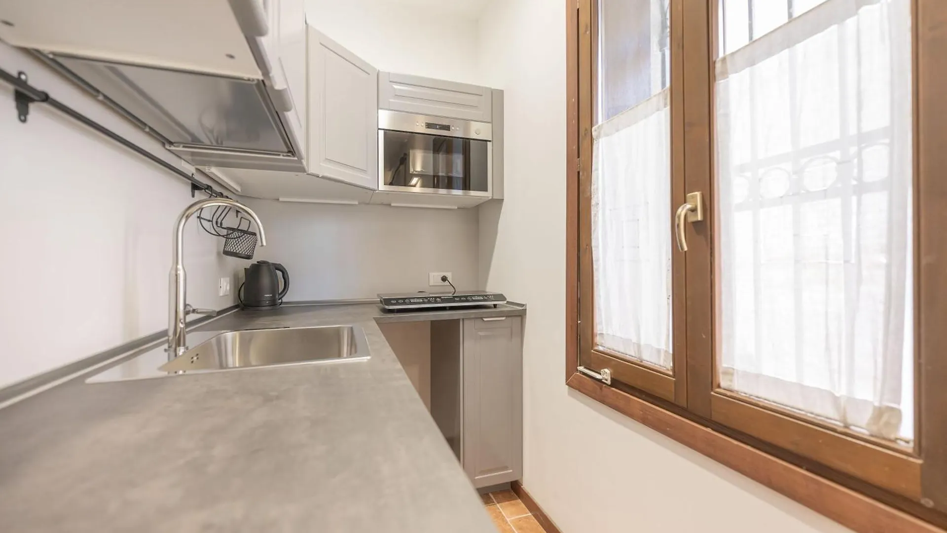 Appartement Casa Luna - Vicino Alla Stazione Dei Treni Venetië Italië