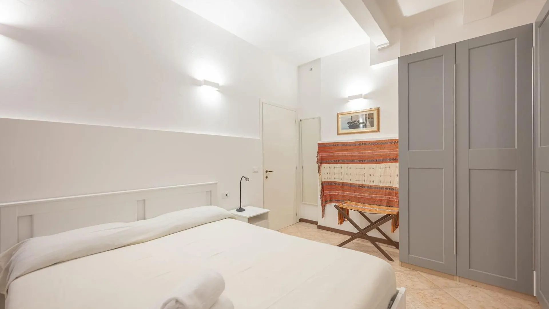 Casa Luna - Vicino Alla Stazione Dei Treni Venetië Italië